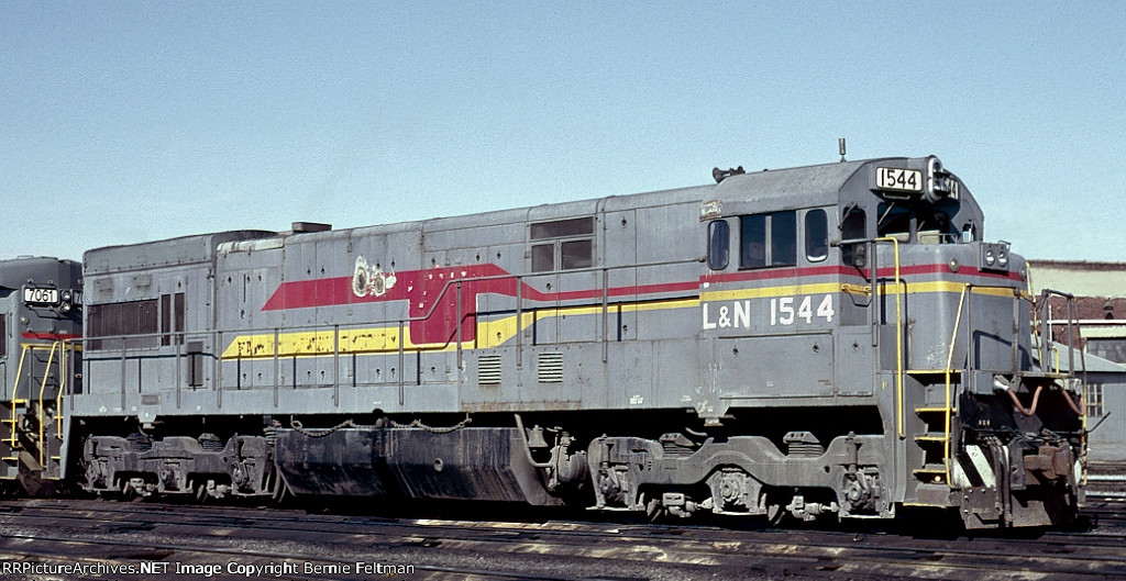 Louisville & Nashville U30C #1544, in the Tilford Yard Service Center, 